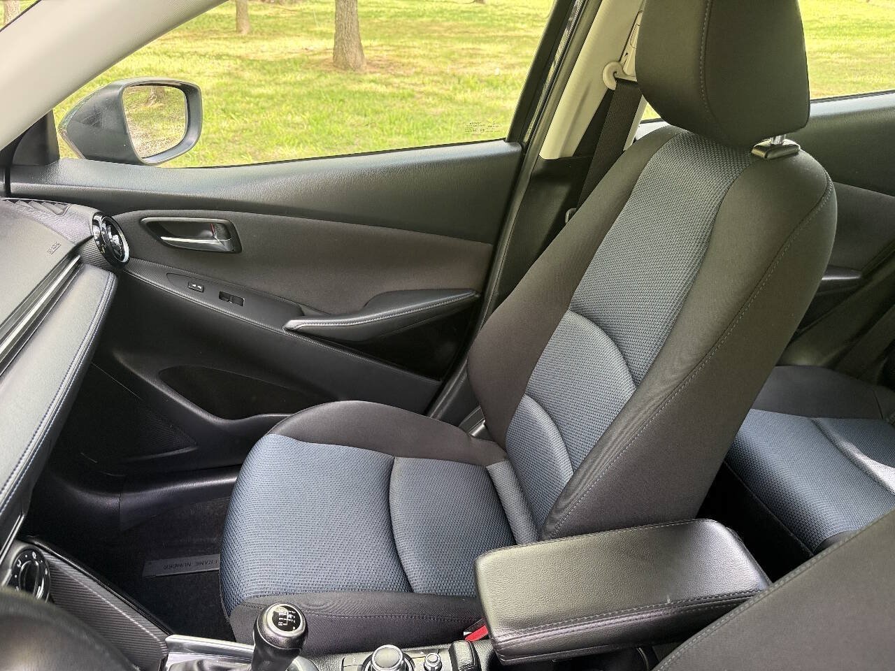 Used 2016 Scion iA FWD image 39