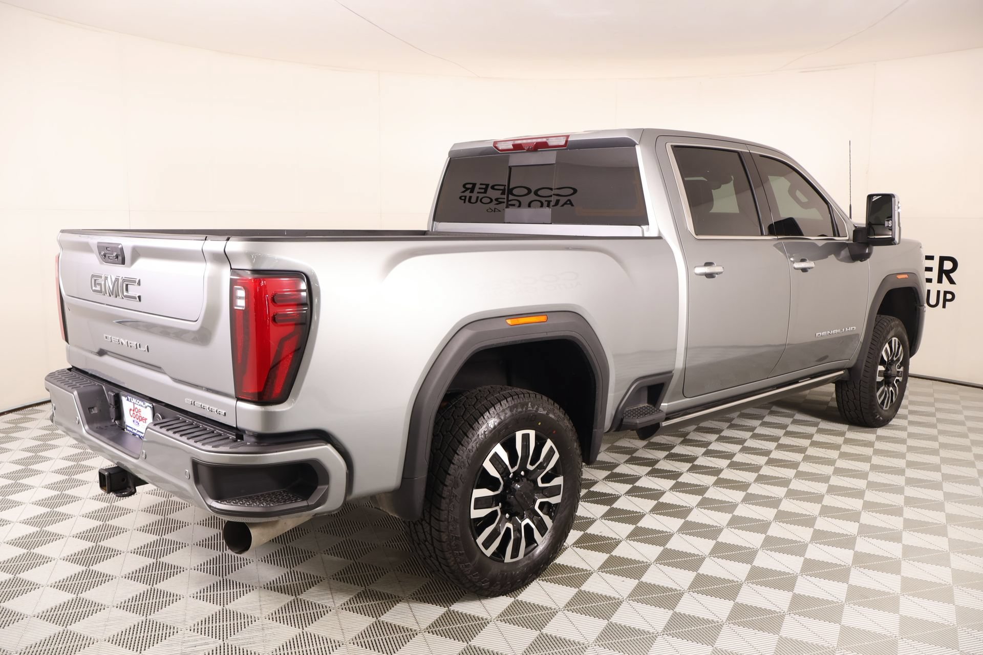 Used 2025 GMC Sierra 2500 Denali Ultimate AWD/4WD image 21