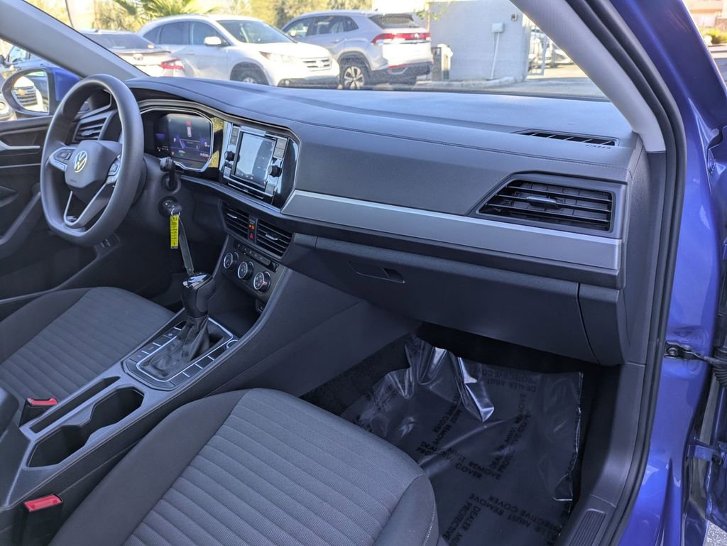 Used 2022 Volkswagen Jetta S image 19