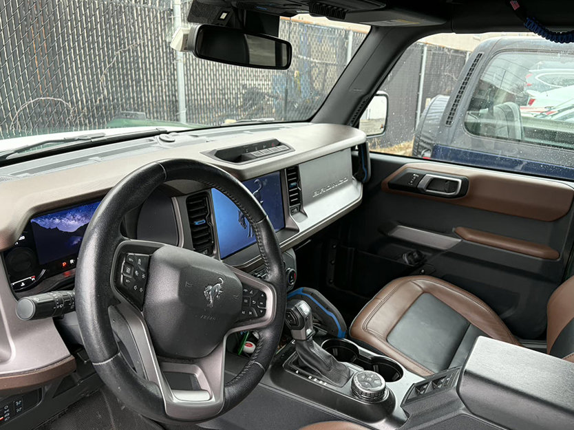 Used 2022 Ford Bronco Outer Banks AWD/4WD image 6