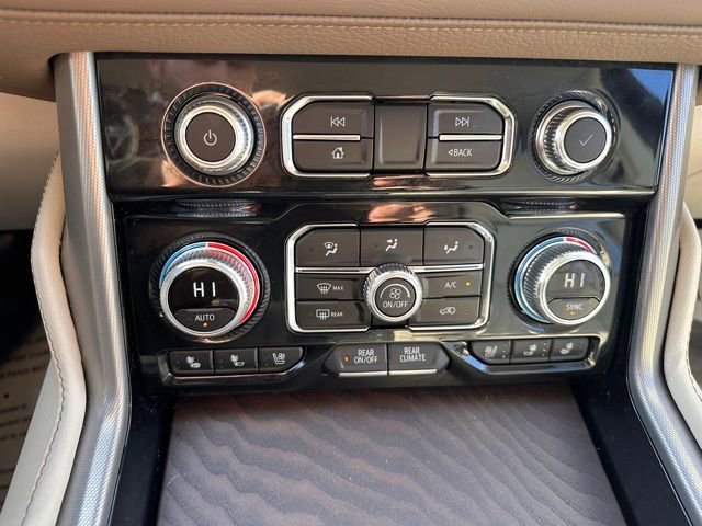 Certified 2024 GMC Yukon XL Denali image 28