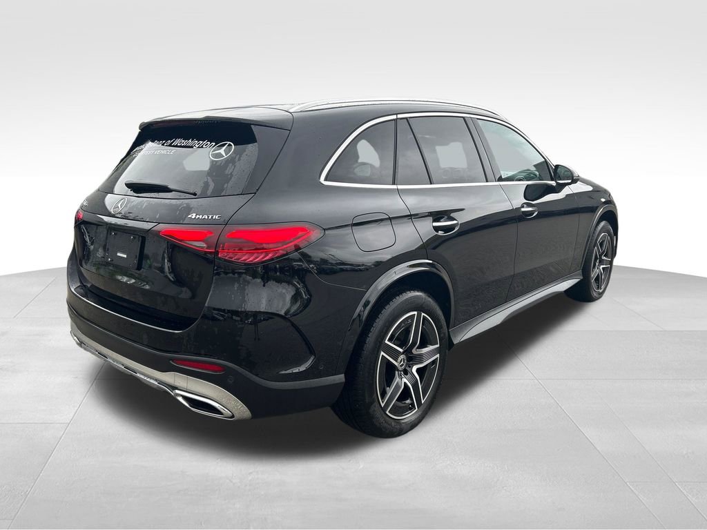 Used 2026 Mercedes-Benz GLC 350e 4MATIC image 5