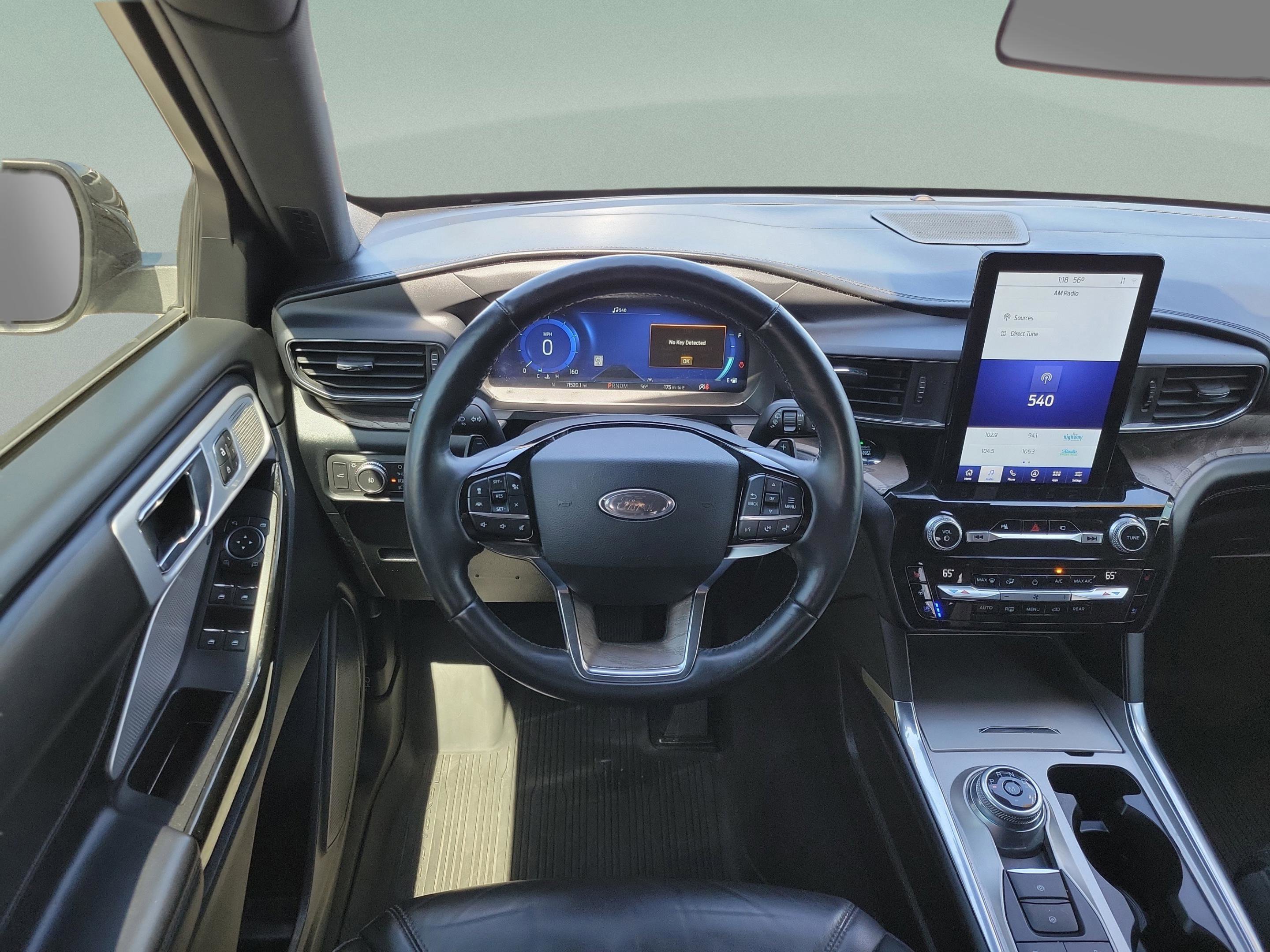 Used 2021 Ford Explorer Platinum w/ Equipment Group 601A image 22