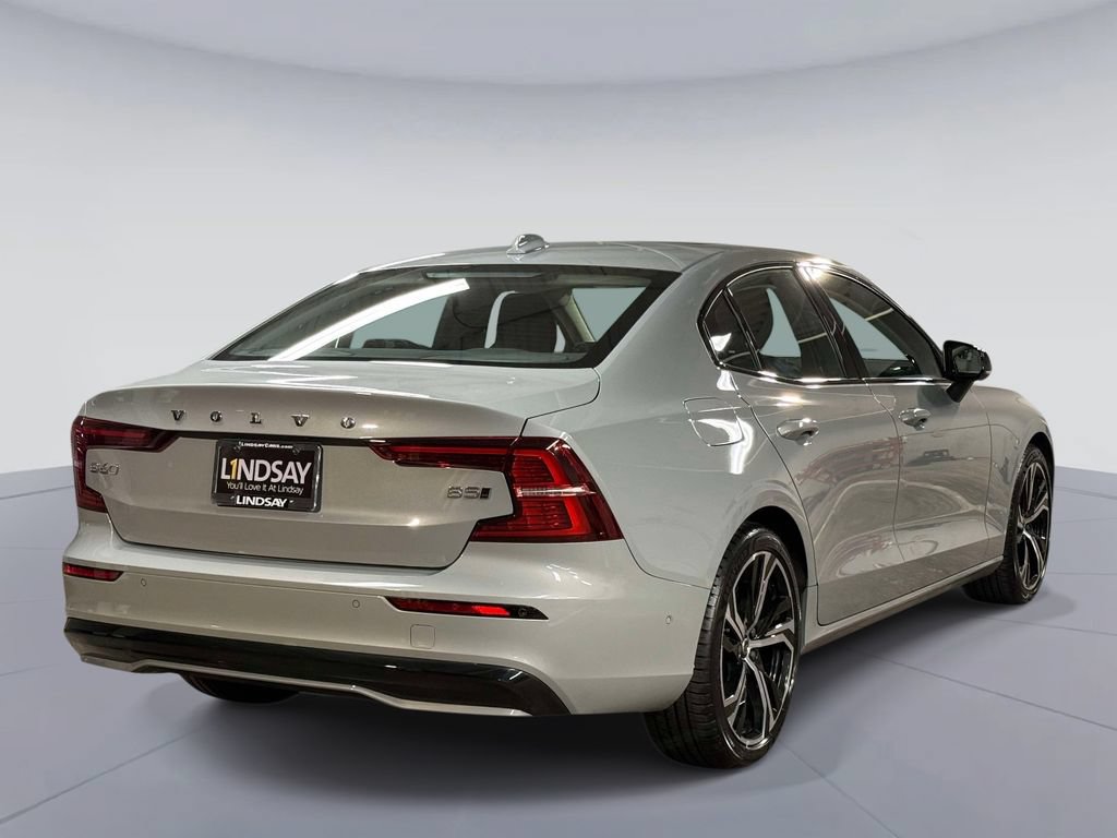 Used 2024 Volvo S60 B5 Plus w/ Climate Package AWD/4WD image 10