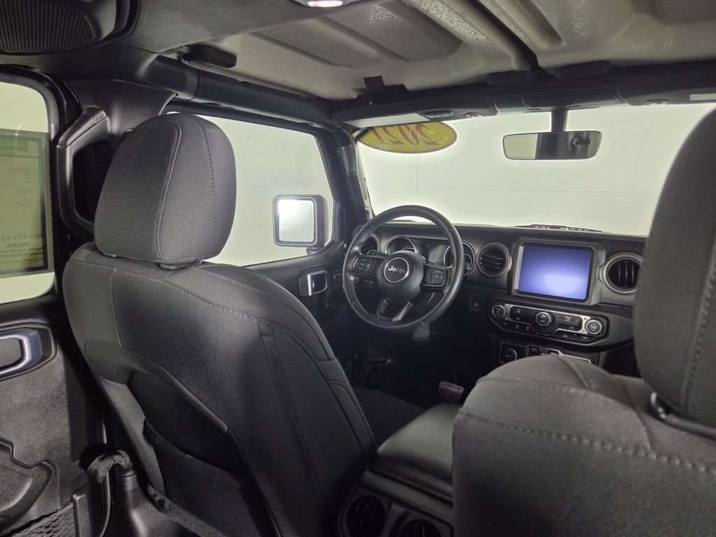 Used 2021 Jeep Gladiator Sport AWD/4WD image 29