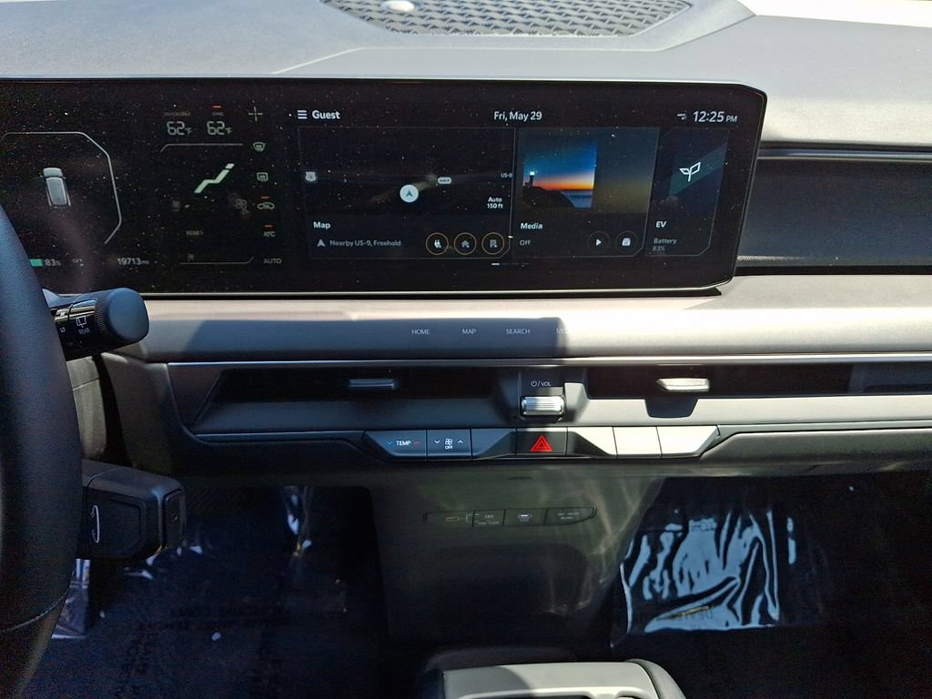 Certified 2024 Kia EV9 Wind AWD/4WD image 16