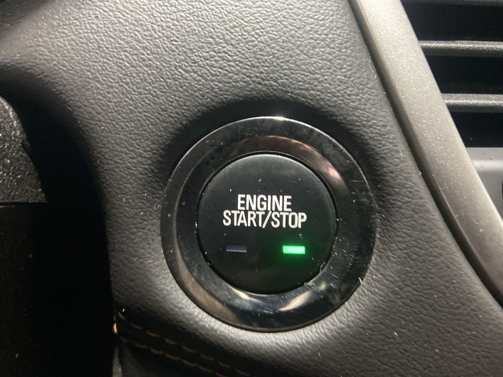 Used 2017 Chevrolet Trax LT w/ LT Convenience Package image 16