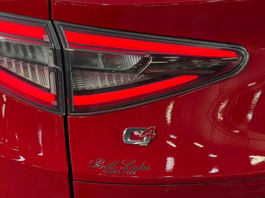 Used 2025 Alfa Romeo Stelvio Sprint w/ Veloce Package image 14