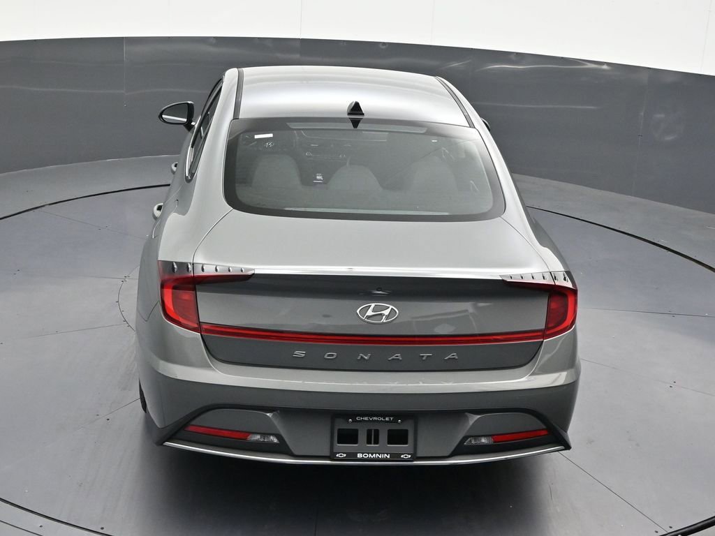 Used 2022 Hyundai Sonata SE FWD image 16