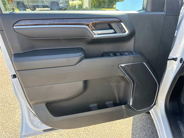 Used 2025 GMC Sierra 1500 SLE image 25