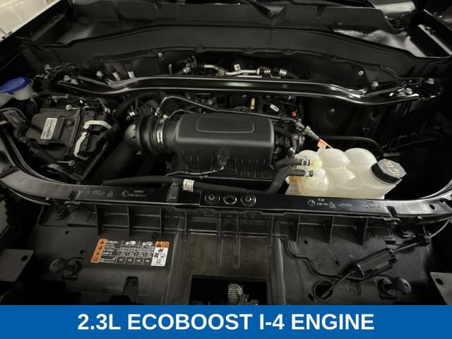 Used 2023 Ford Explorer Limited AWD/4WD image 37