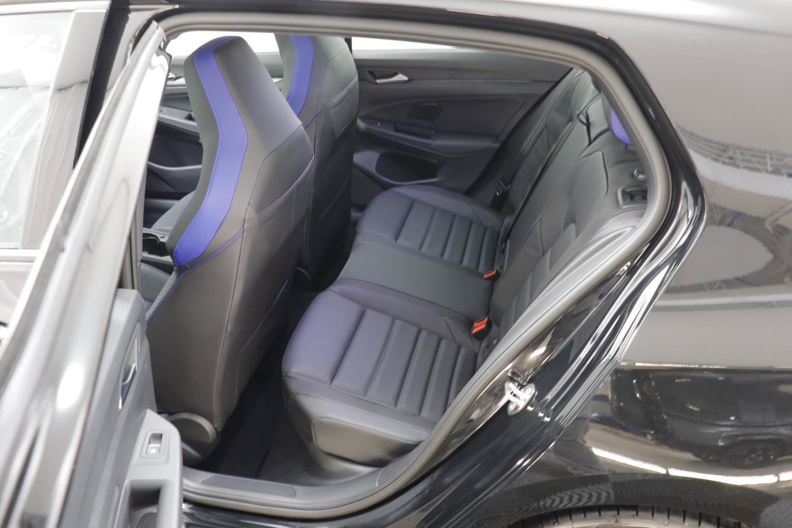 New 2026 Volkswagen Golf image 16