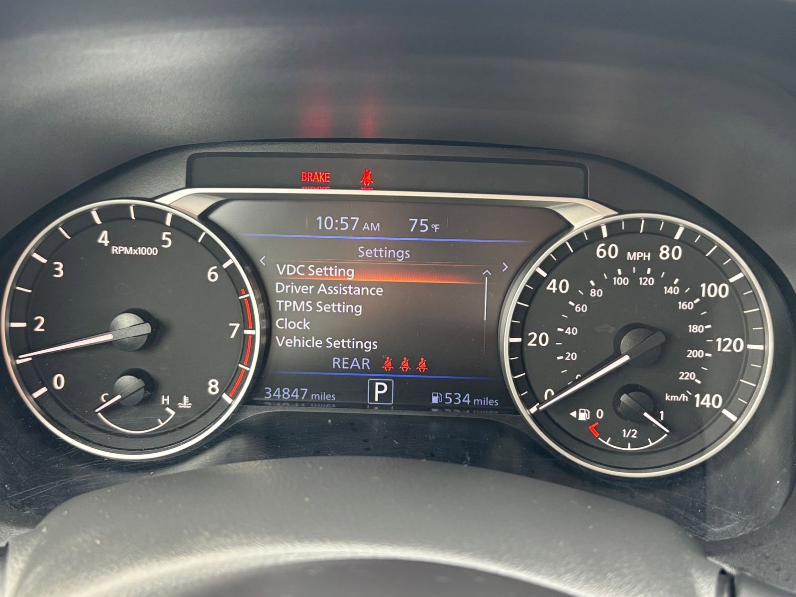 Used 2025 Nissan Altima 2.5 SV FWD image 42
