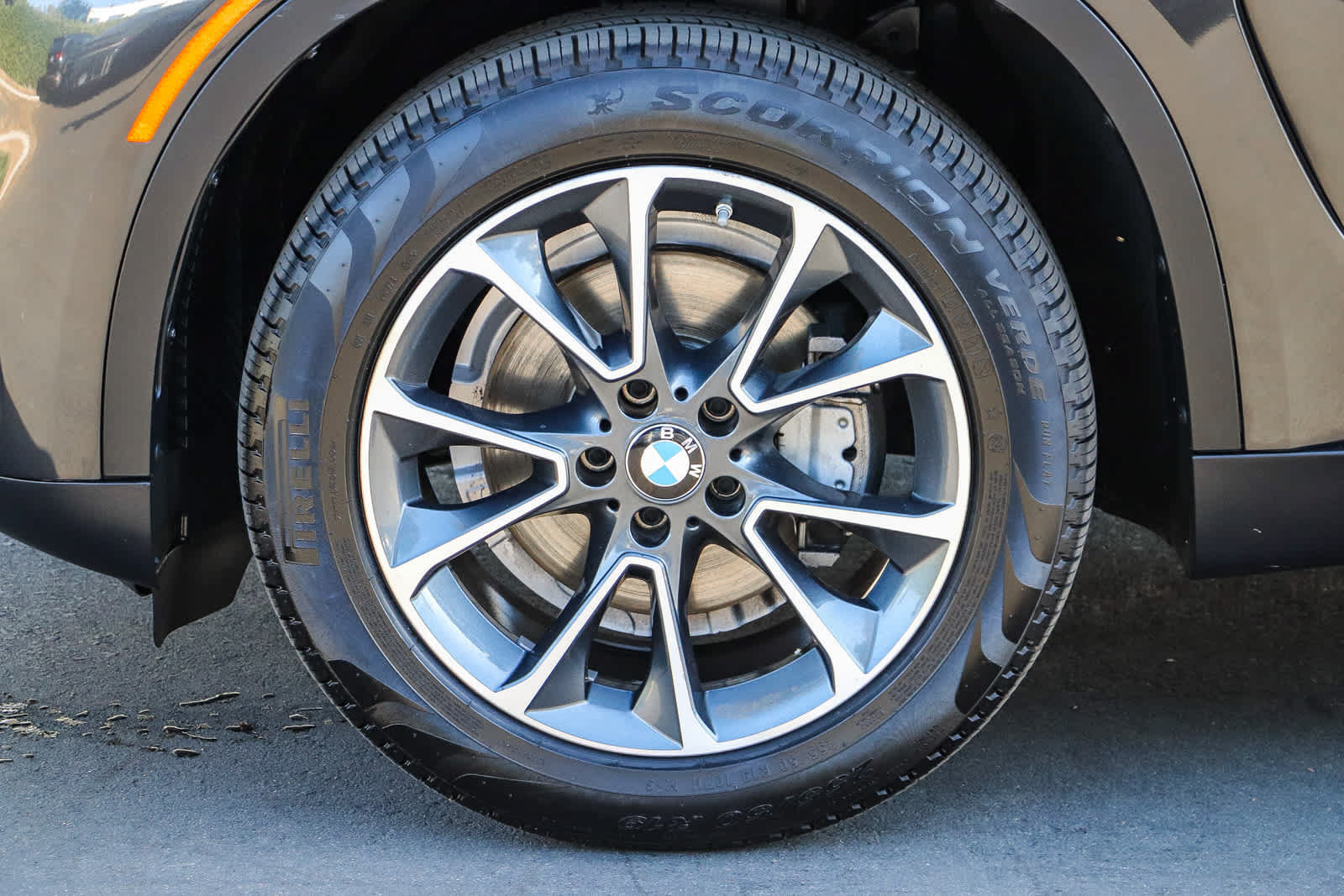Used 2018 BMW X5 sDrive35i w/ Driving Assistance Package RWD image 11
