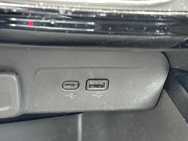 Certified 2024 Chevrolet Trax ACTIV w/ Driver Confidence Package FWD image 18