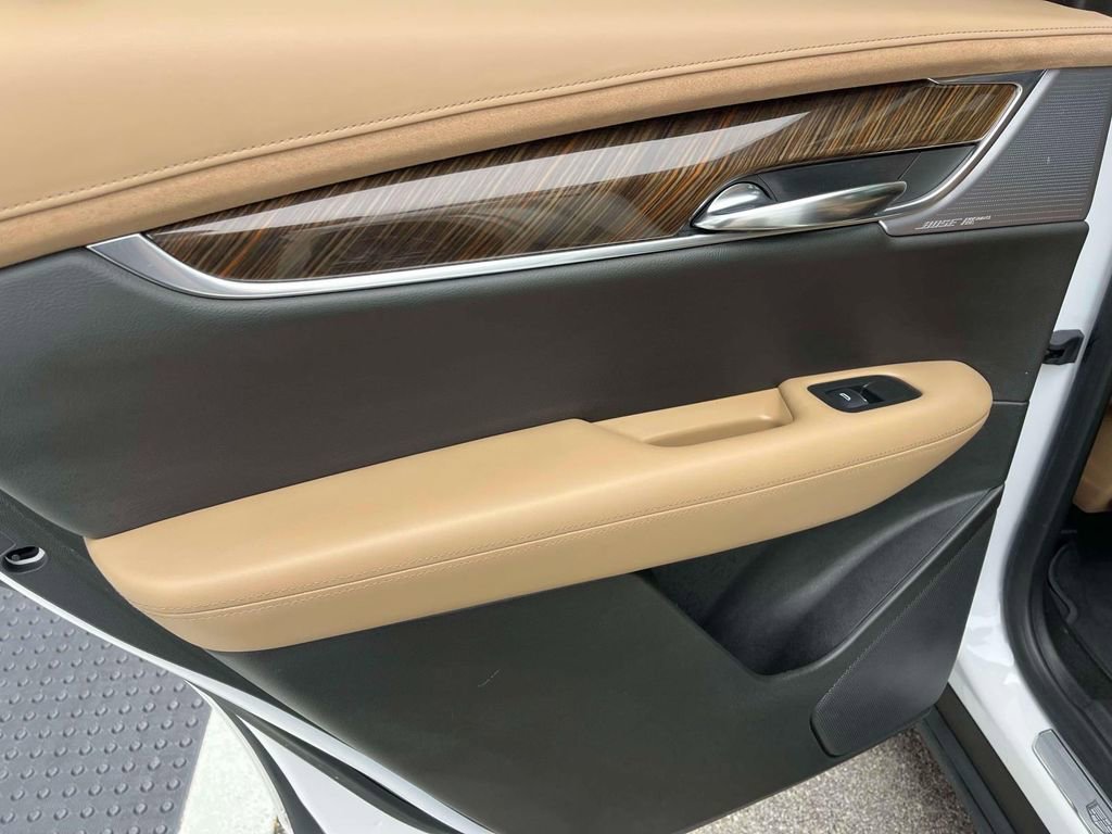 Used 2020 Cadillac XT6 Sport w/ Platinum Package image 15