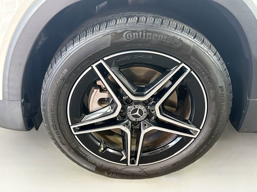 Used 2021 Mercedes-Benz GLB 250 image 38