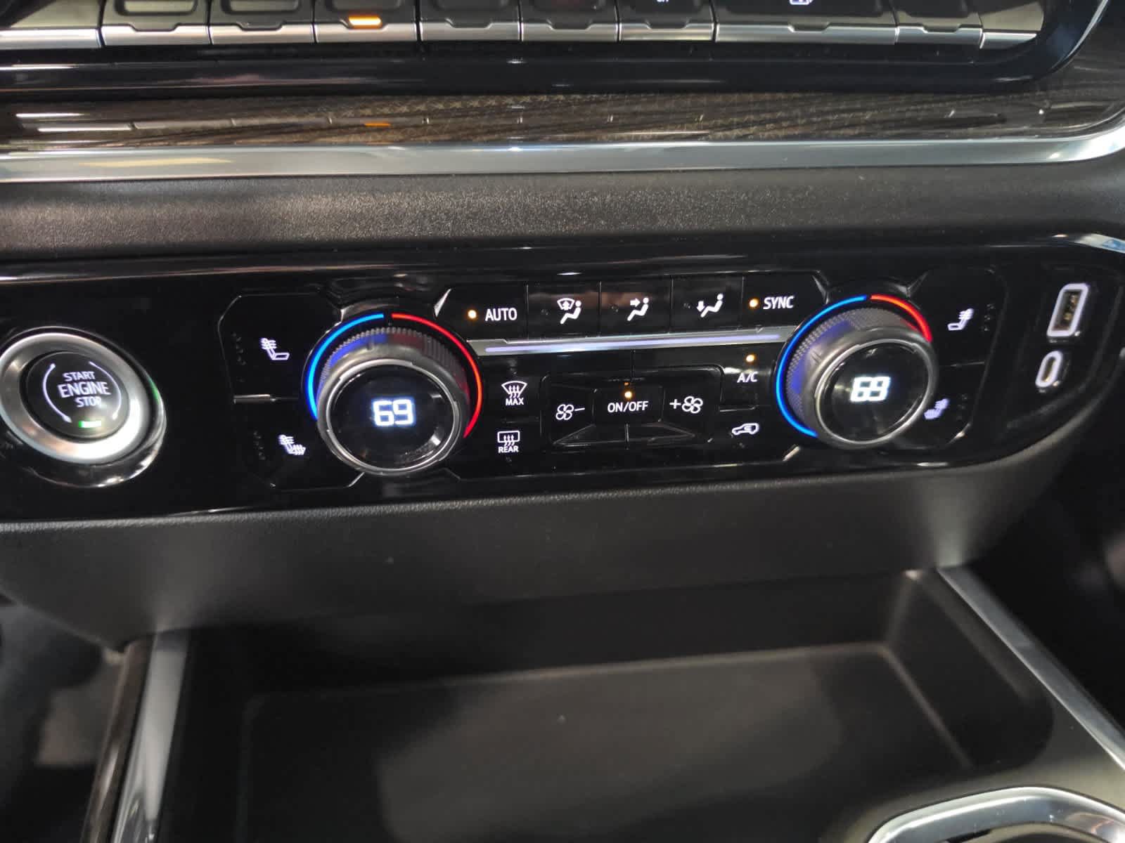 Used 2023 Chevrolet Silverado 1500 RST w/ Rally Edition AWD/4WD image 26