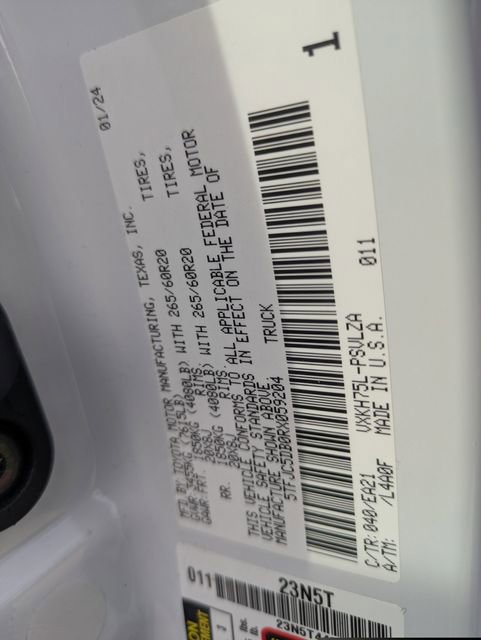 Used 2024 Toyota Tundra Limited image 38