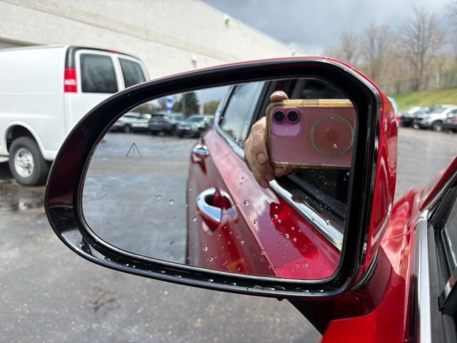 Used 2021 Hyundai Santa Fe Limited AWD/4WD image 30