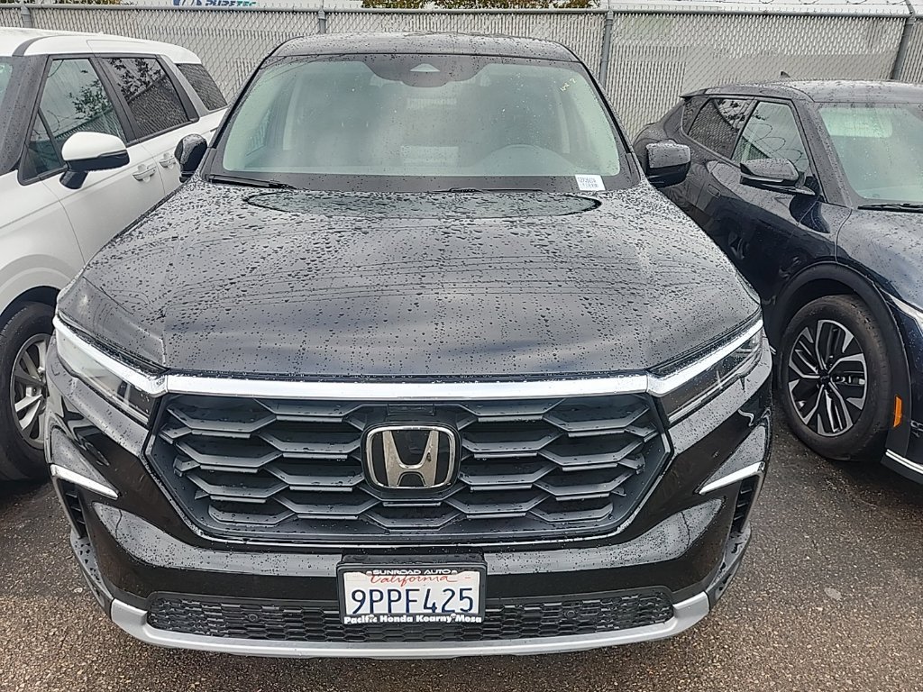 Used 2025 Honda Pilot EX-L image 2