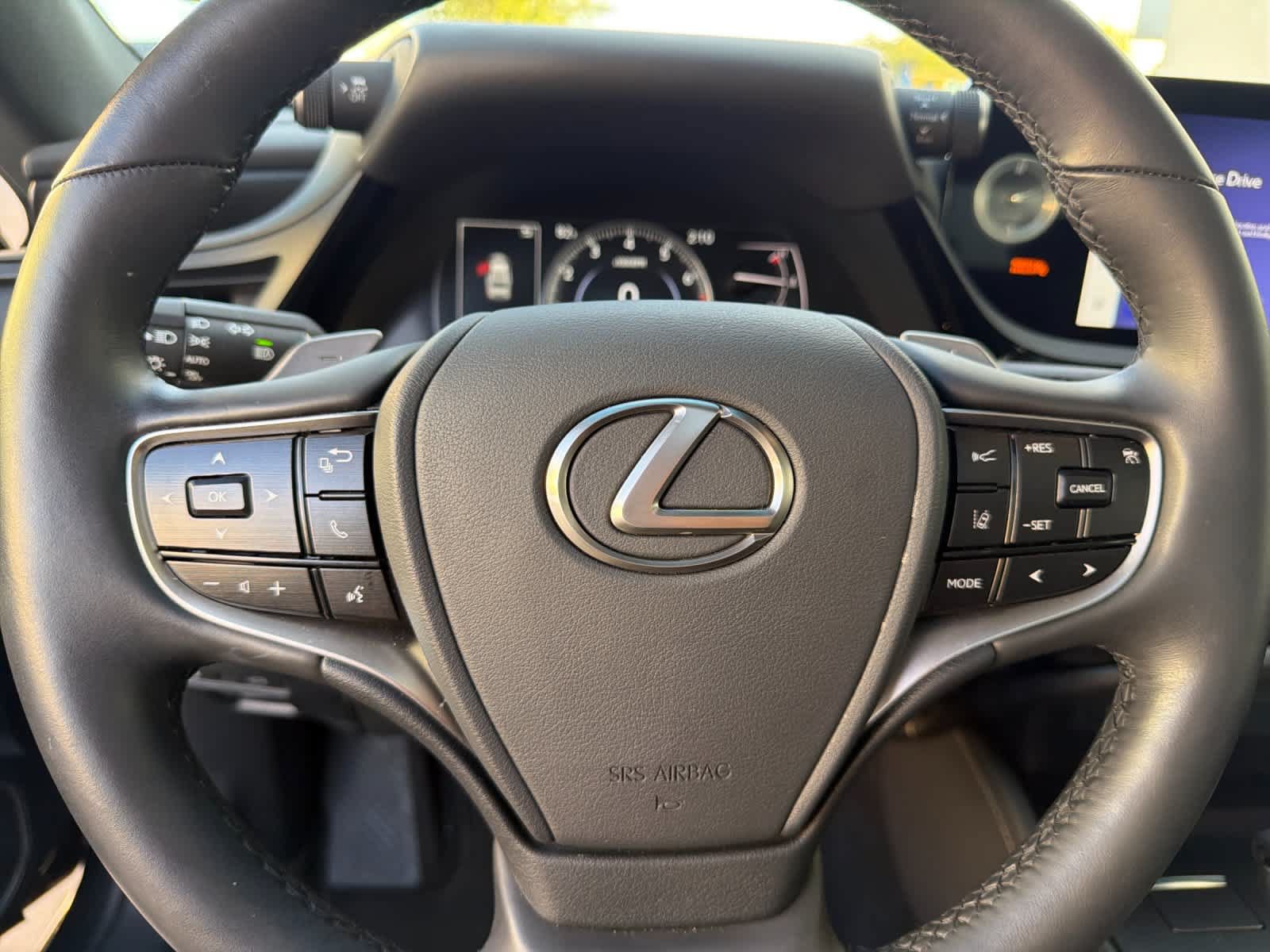 Certified 2025 Lexus ES 350 w/ Premium Package FWD image 24
