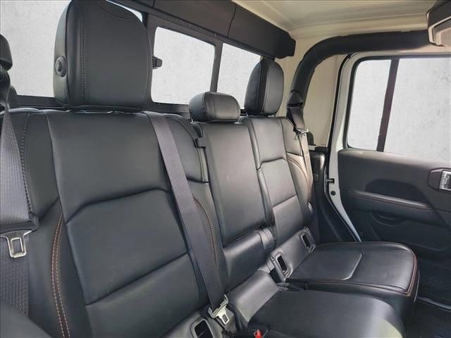 Used 2020 Jeep Gladiator Mojave image 16