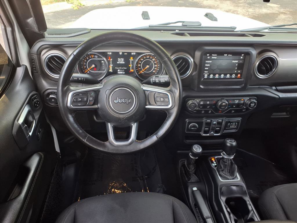 Used 2018 Jeep Wrangler Unlimited Sahara w/ Cold Weather Group image 14