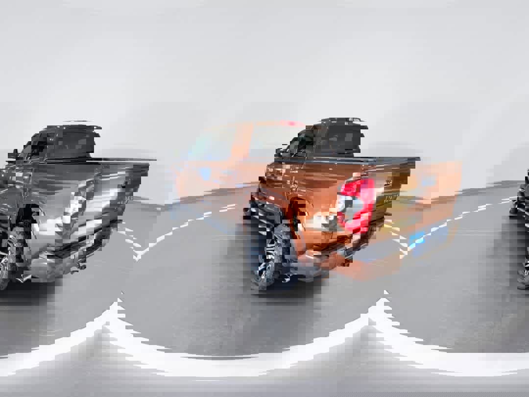 Used 2015 Toyota Tundra 1794 Edition image 6