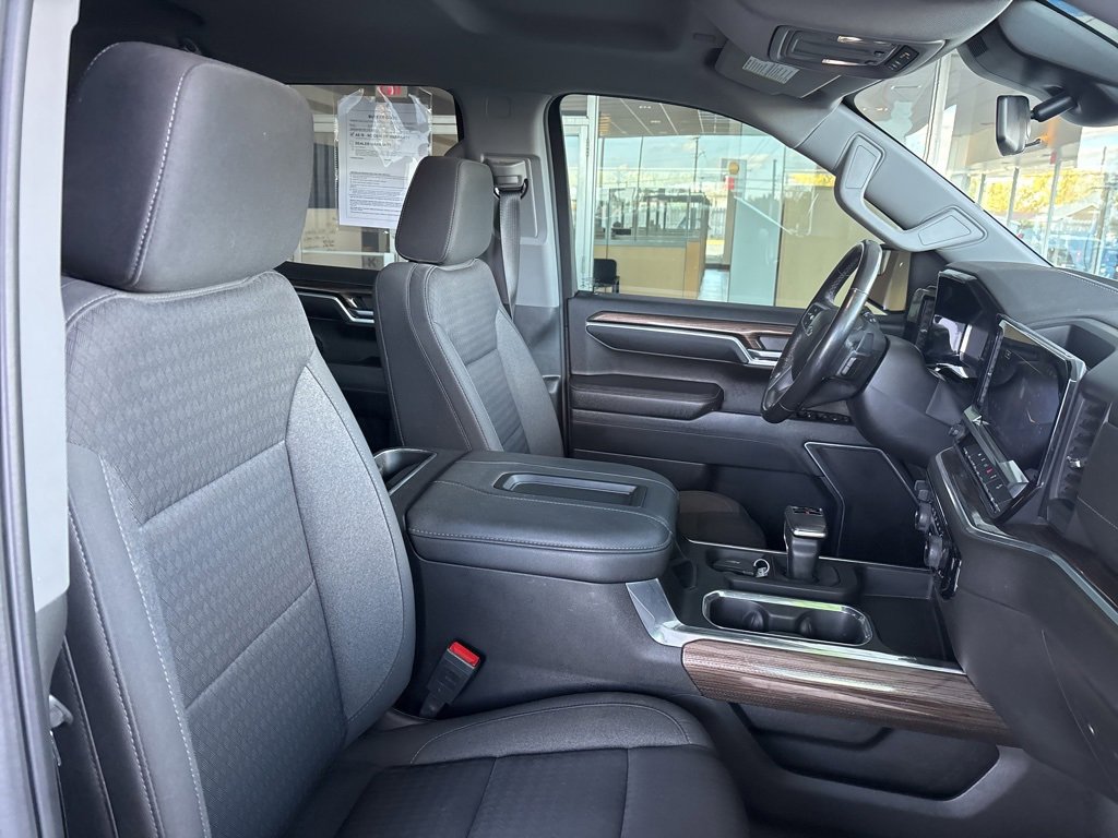 Used 2022 Chevrolet Silverado 1500 RST image 32