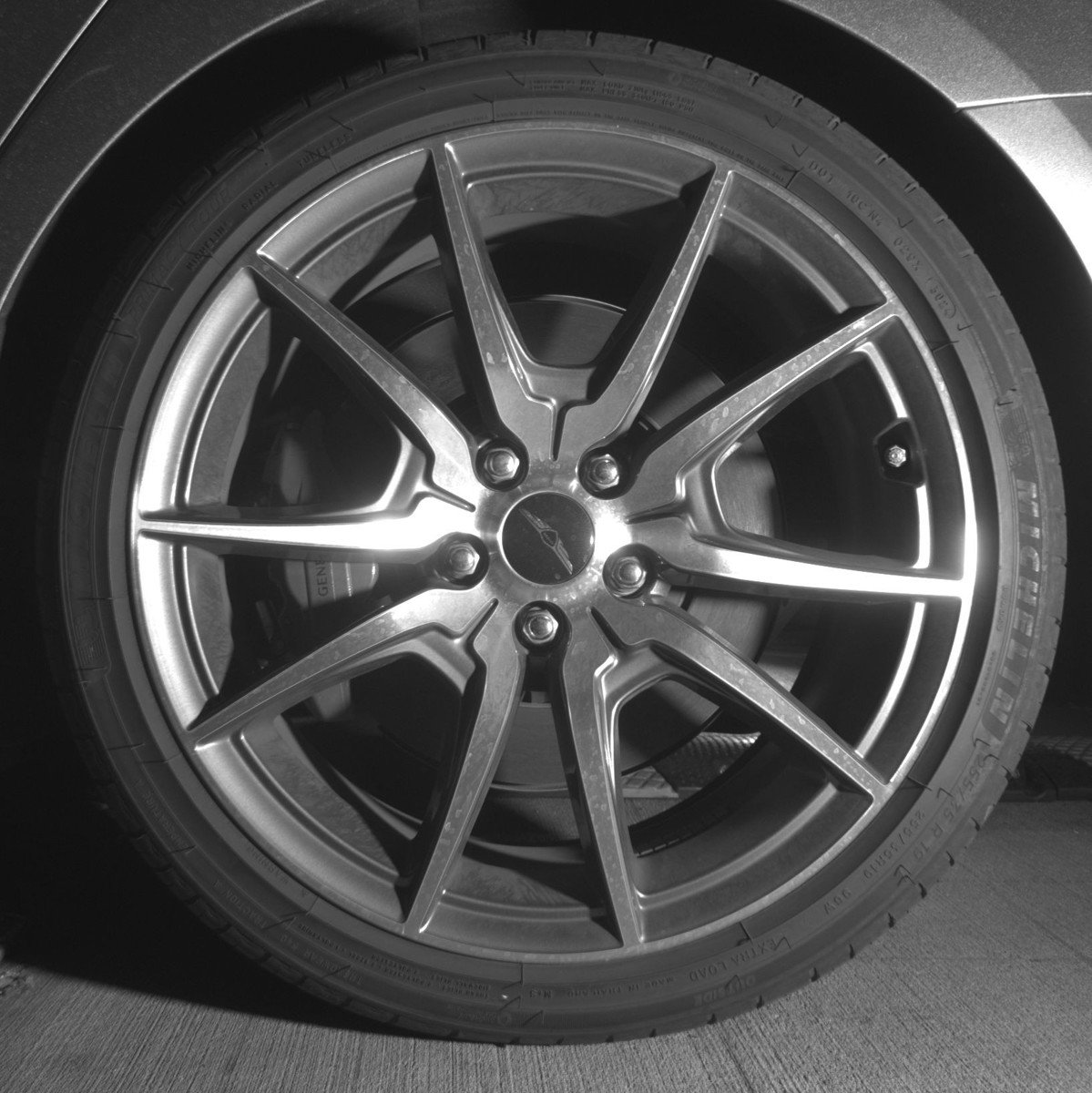 Used 2025 Genesis G70 2.5T AWD/4WD image 14