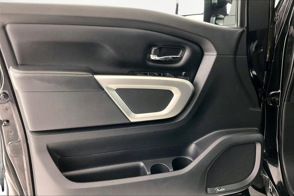 Used 2019 Nissan Titan PRO-4X w/ Pro-4x Utility Package image 19