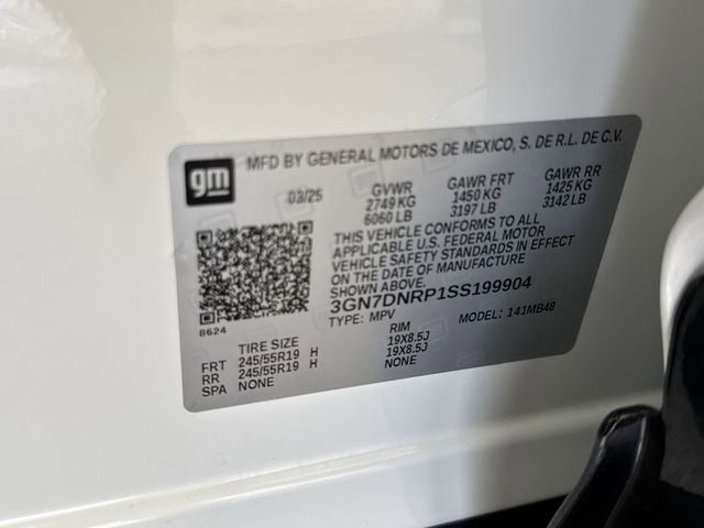 Used 2025 Chevrolet Equinox EV LT FWD image 30