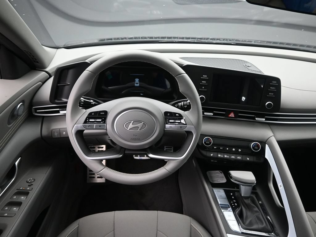 New 2026 Hyundai Elantra SEL Sport Premium FWD image 22