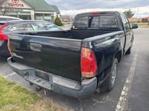 Used 2015 Toyota Tacoma 2WD Access Cab w/ Convenience Package image 3