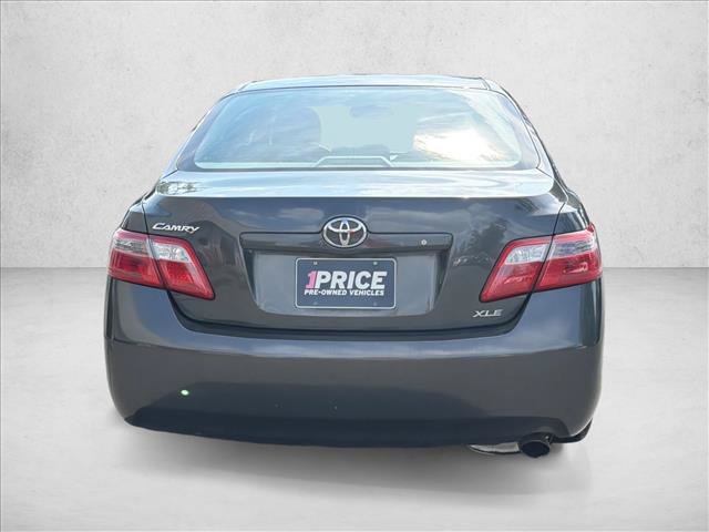 Used 2008 Toyota Camry XLE FWD image 4