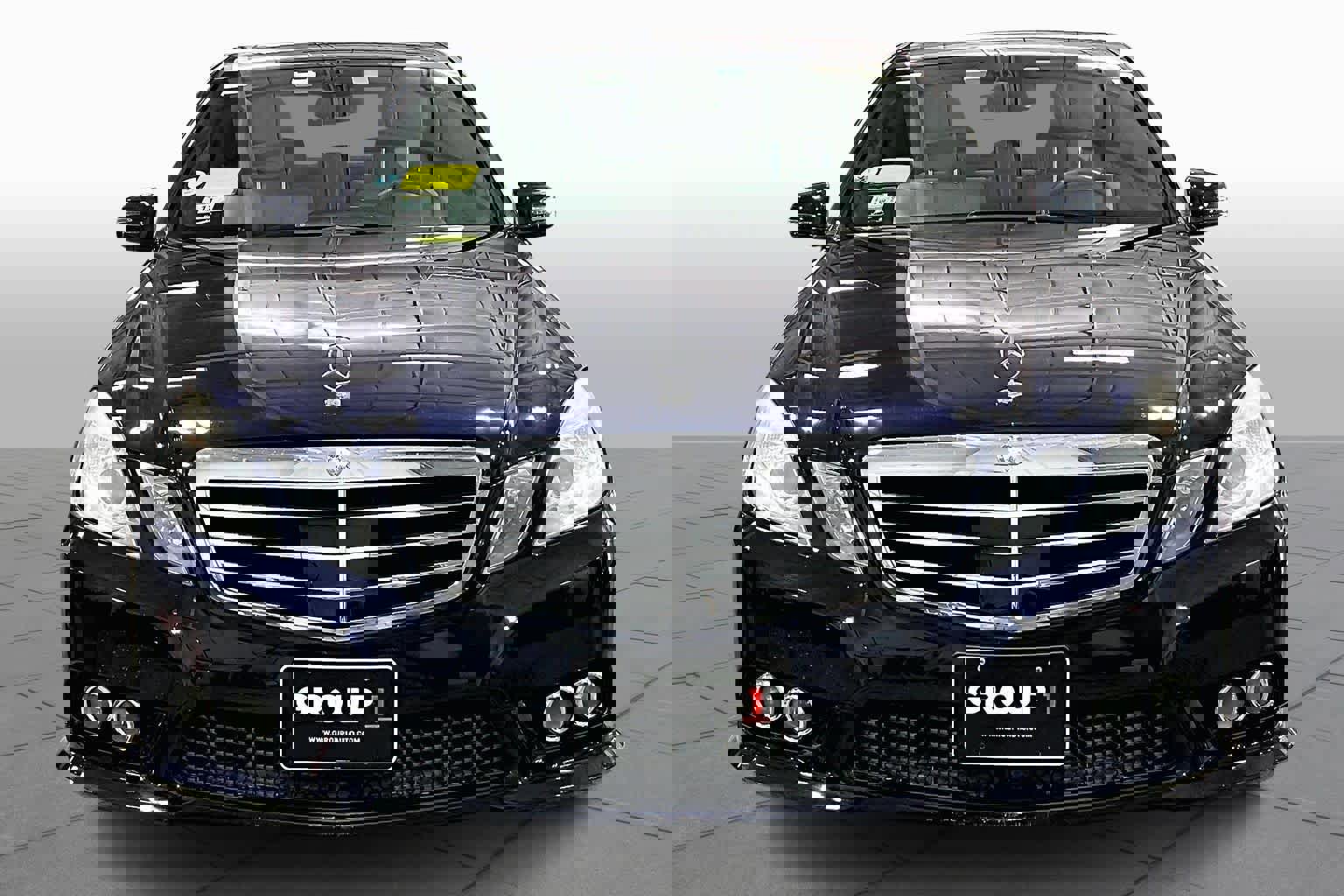 Used 2010 Mercedes-Benz E 350 4MATIC Sedan image 4