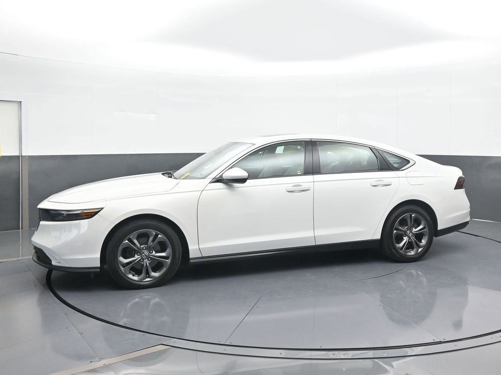 Used 2023 Honda Accord EX video 2