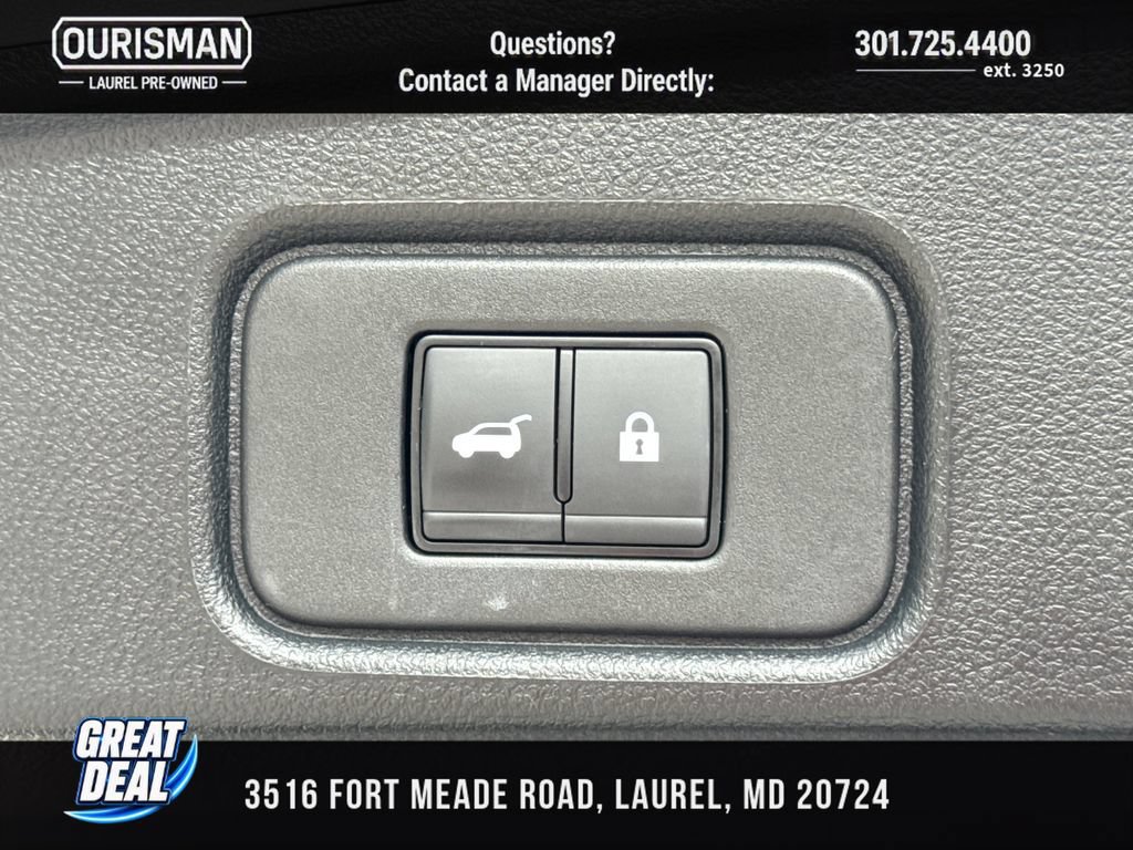 Used 2025 Nissan Pathfinder Platinum w/ Cargo Package AWD/4WD image 21