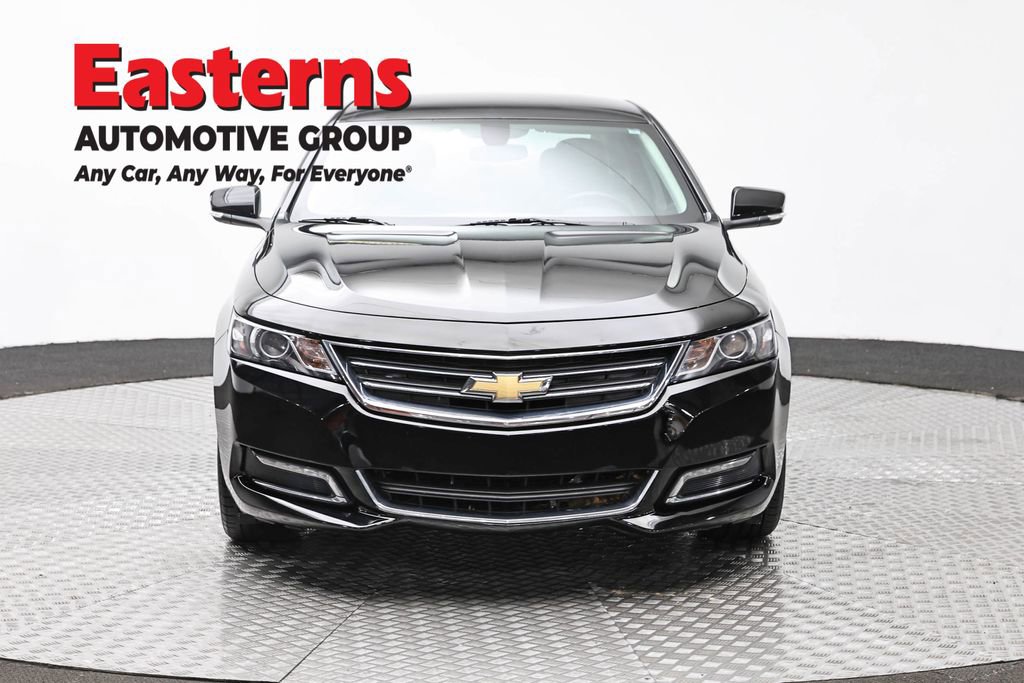 Used 2019 Chevrolet Impala LT FWD image 2