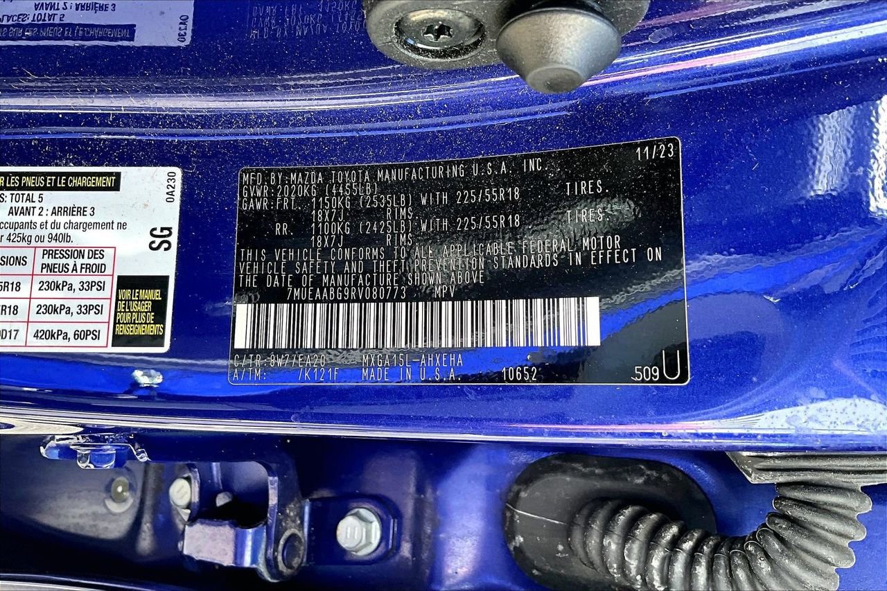 Used 2024 Toyota Corolla Cross XLE image 16