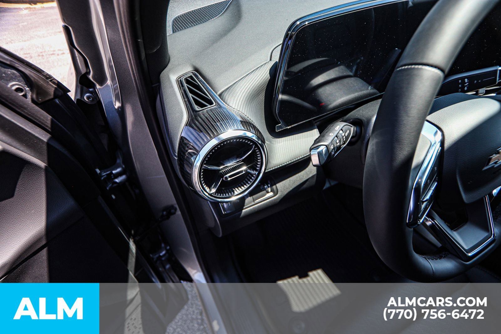 Used 2026 Chevrolet Equinox LT w/ Convenience Package II image 39