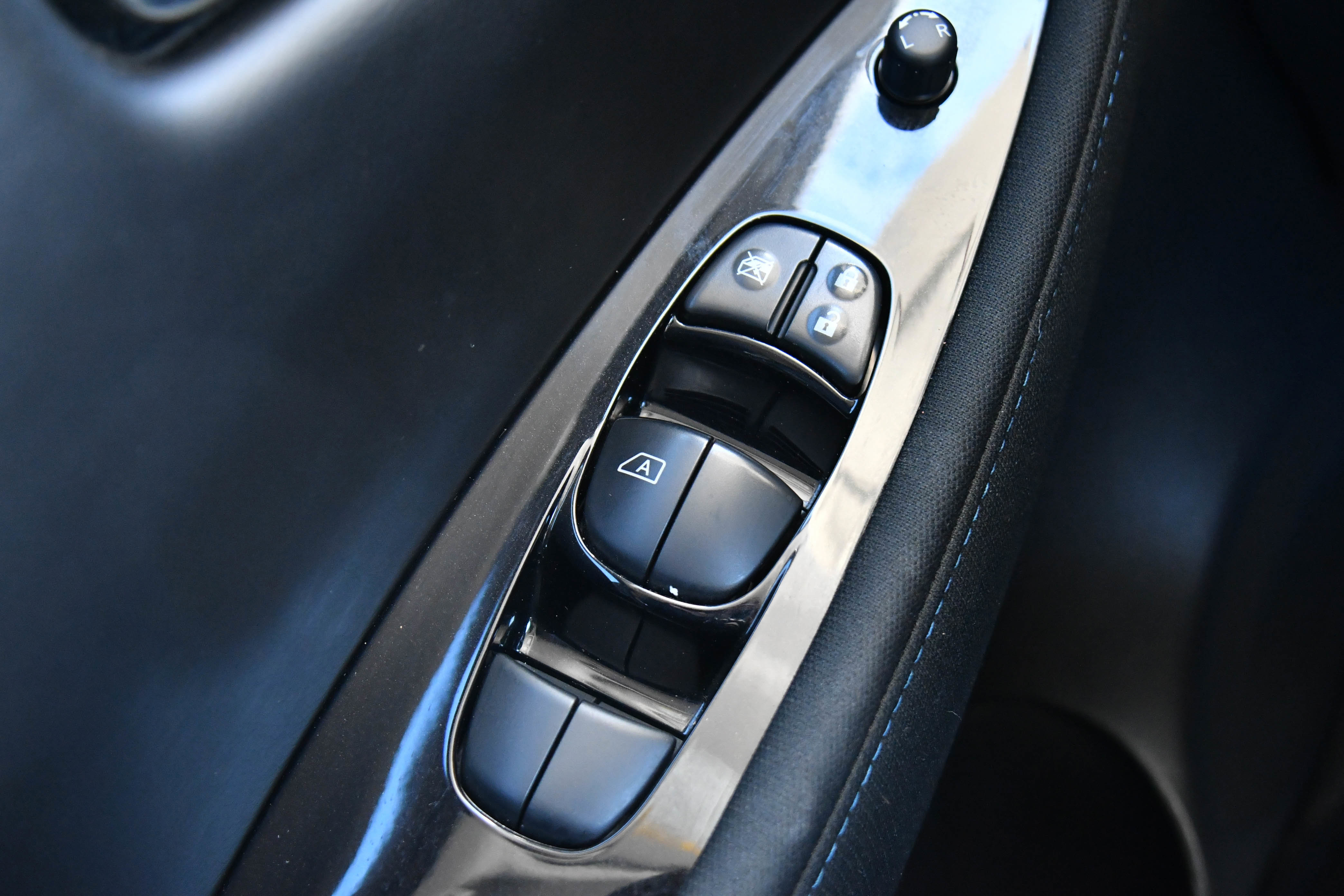 Used 2024 Nissan Leaf SV Plus image 32