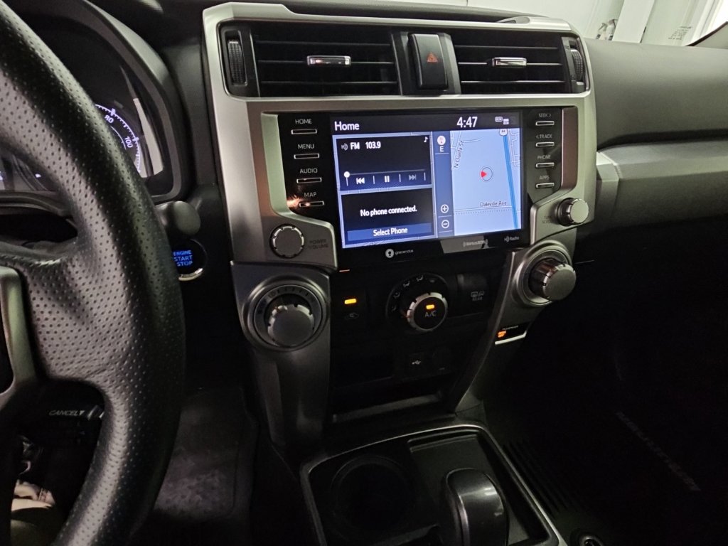 Used 2020 Toyota 4Runner SR5 Premium w/ Moonroof Package RWD image 12