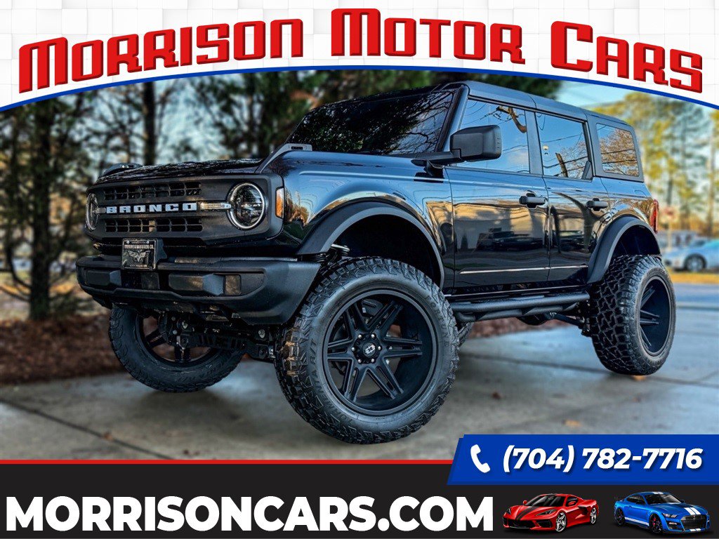 Used 2025 Ford Bronco 4-Door image 1
