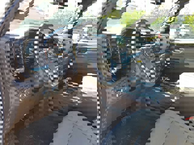 New 2026 GMC Sierra 1500 SLT image 22