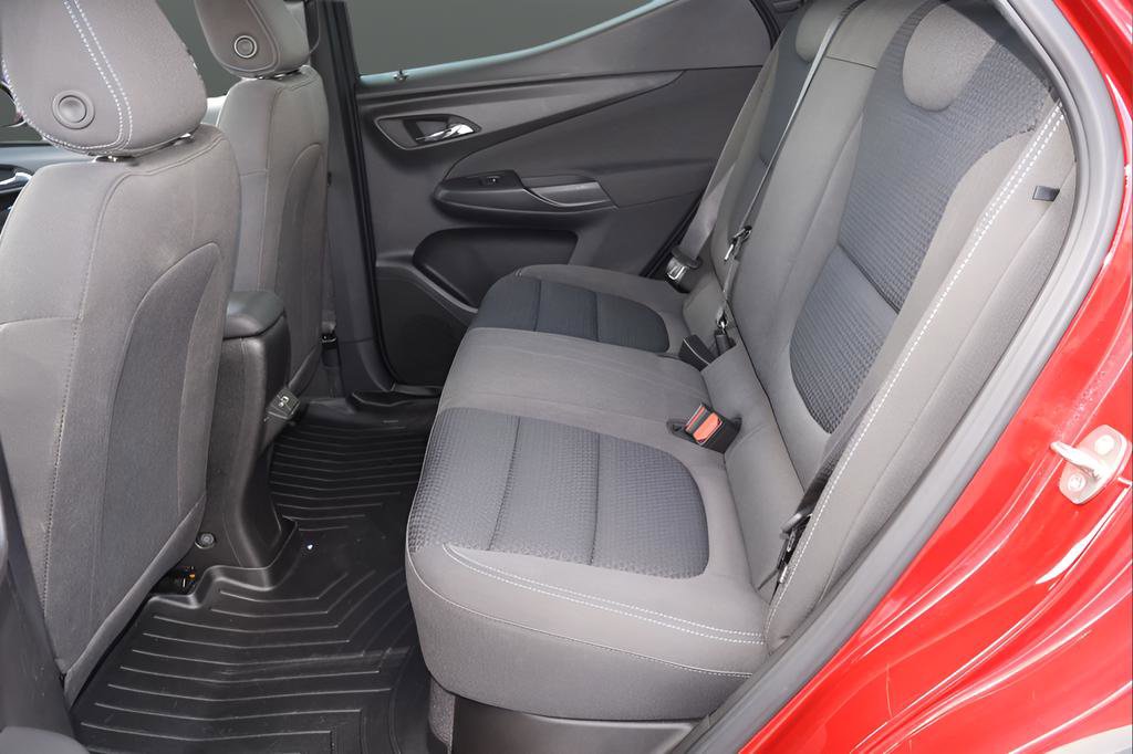 Used 2023 Chevrolet Bolt EUV LT w/ Driver Confidence Package FWD image 15