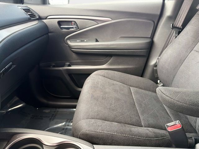 Used 2022 Honda Pilot Sport image 20