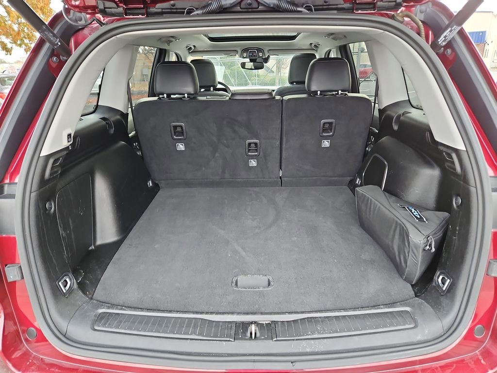 Used 2024 Jeep Grand Cherokee Limited 4xe image 33