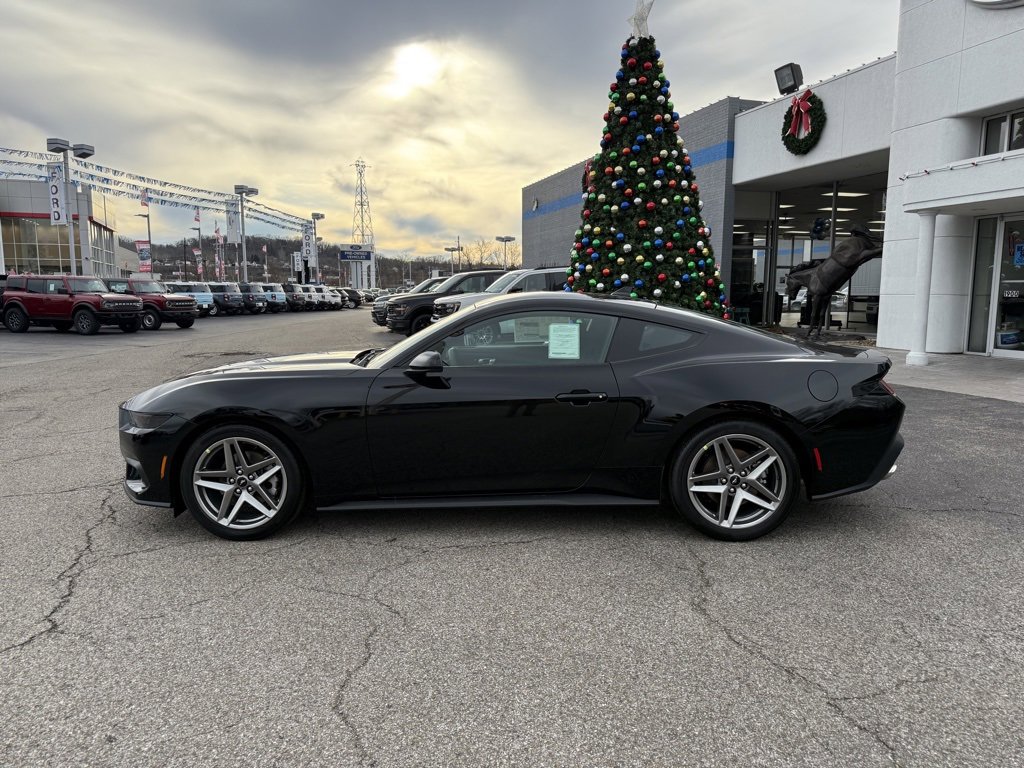 New 2026 Ford Mustang EcoBoost image 4